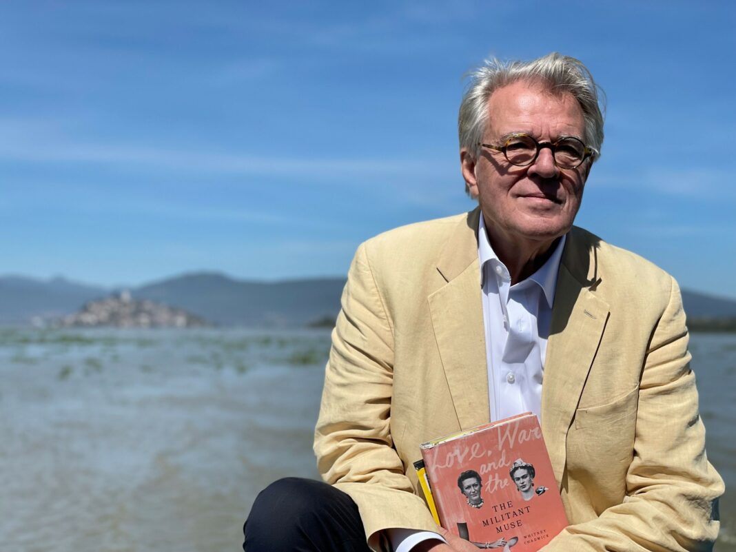 JEROEN KRABBÉ DUIKT IN HET ROERIGE LEVEN VAN KUNSTENAAR FRIDA KAHLO